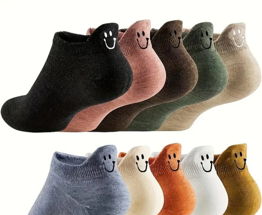 Soft & Comfortable Smile Ankle Socks  from Karma Goodness Designs
